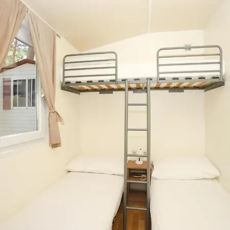 Pinadria Camping Resort Park za odmor Baska Voda