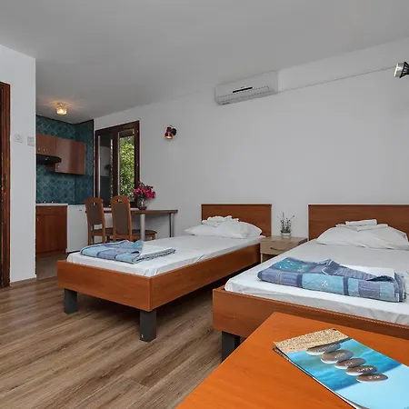 Pinadria Camping Resort 5* Baska Voda